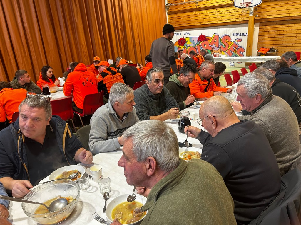 Moyrazès et Druelle : Chasse et parenthèse gourmande entre gens de bonne&nbsp;société