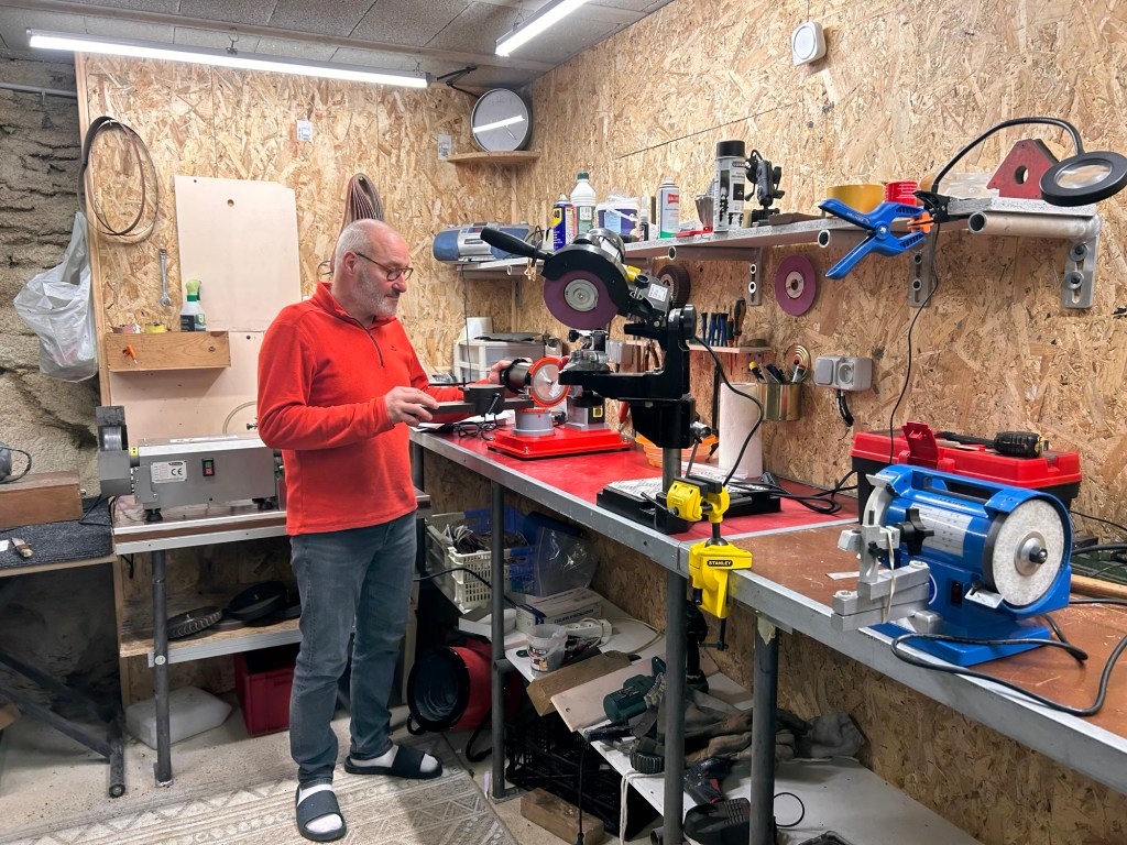 Ségala Affûtage – Frédéric Calviac, rémouleur à Baraqueville, fine lame en&nbsp;Ségala