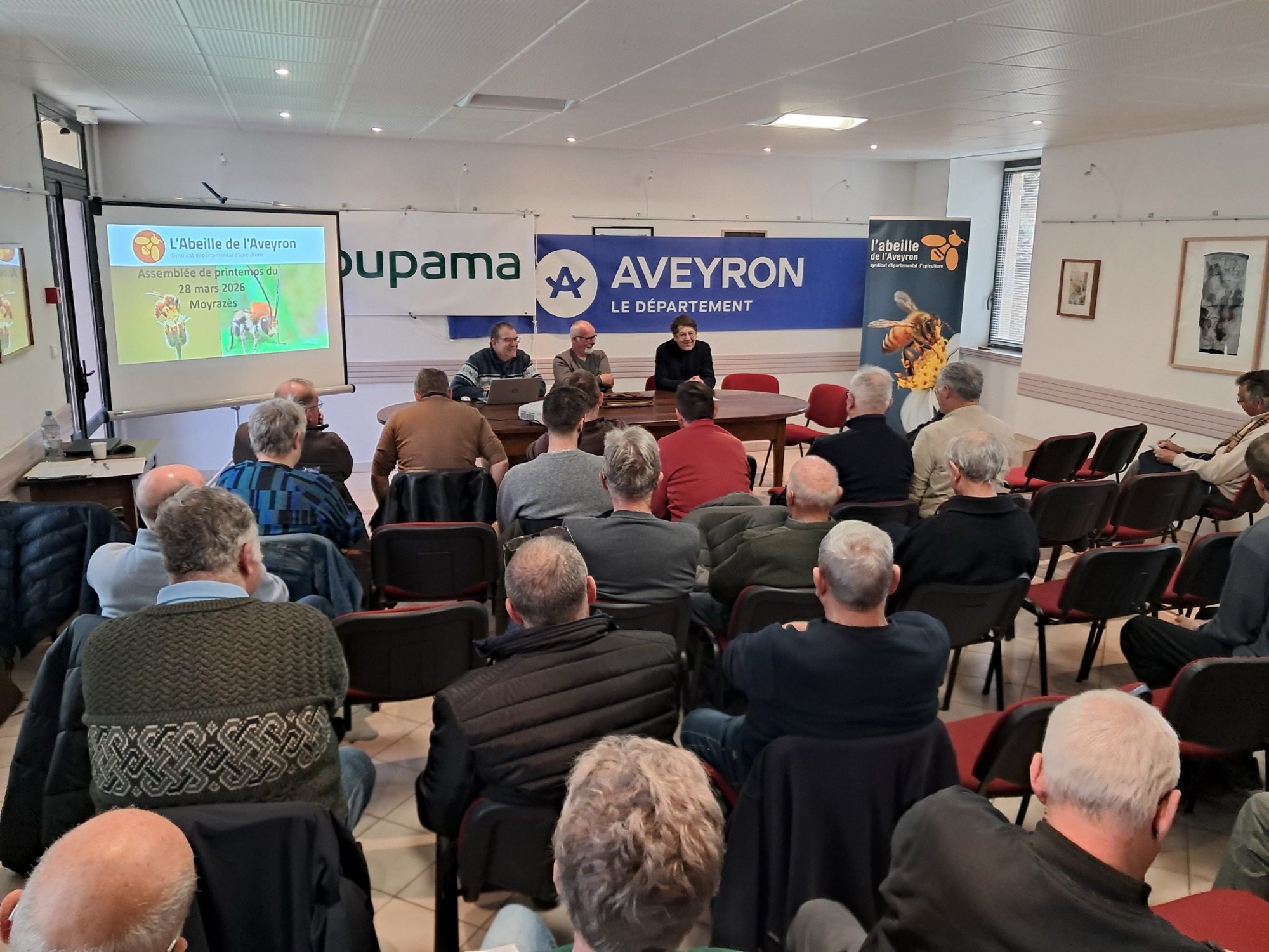 A Moyrazès, les apiculteurs de « l&rsquo;Abeille de l&rsquo;Aveyron » font bourdonner leur assemblée de printemps