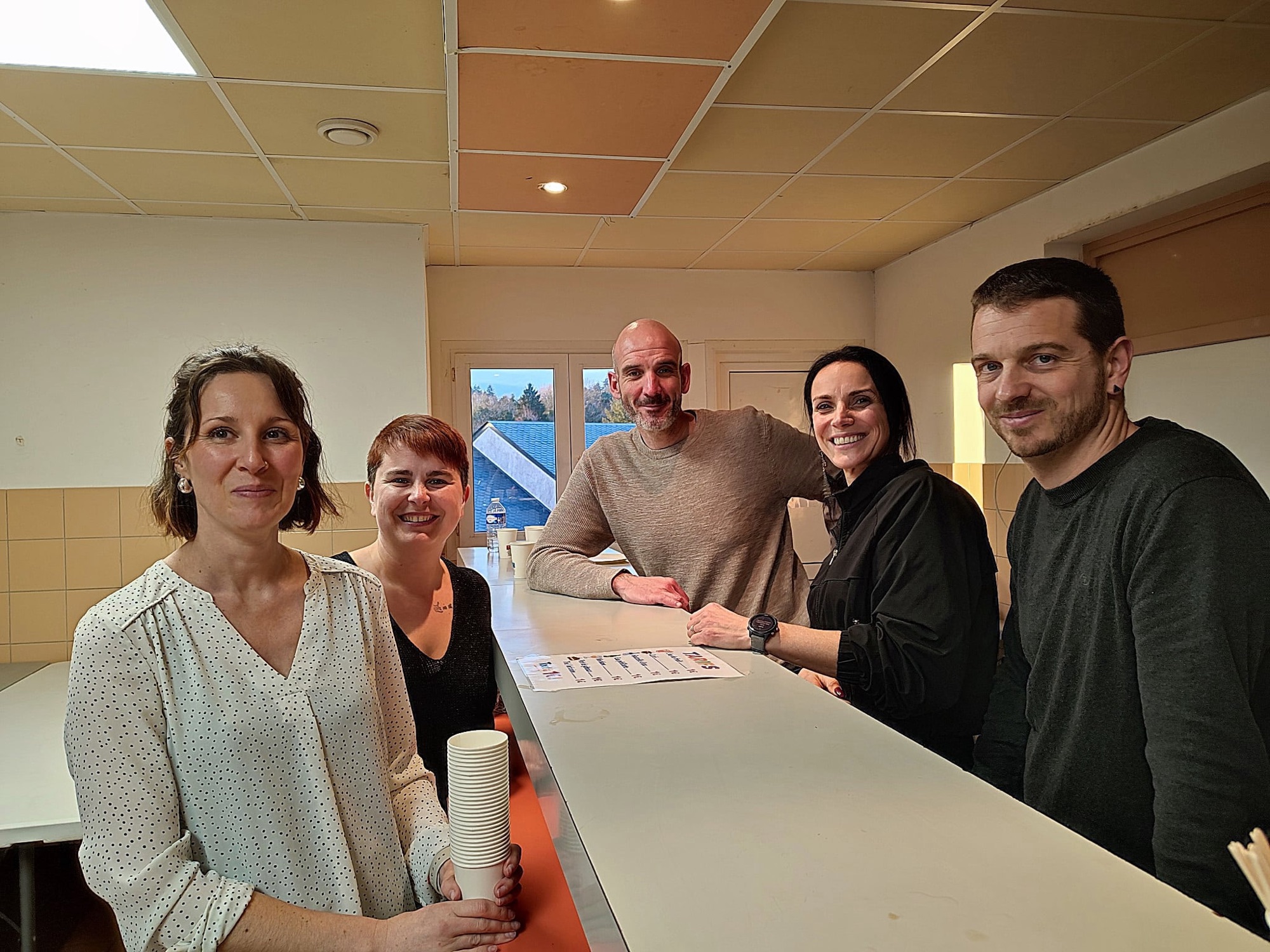 Rieupeyroux, le 30 mai : invitation à remonter le temps en mode vintage, années 80/90, avec l&rsquo;APE du collège Lucie Aubrac